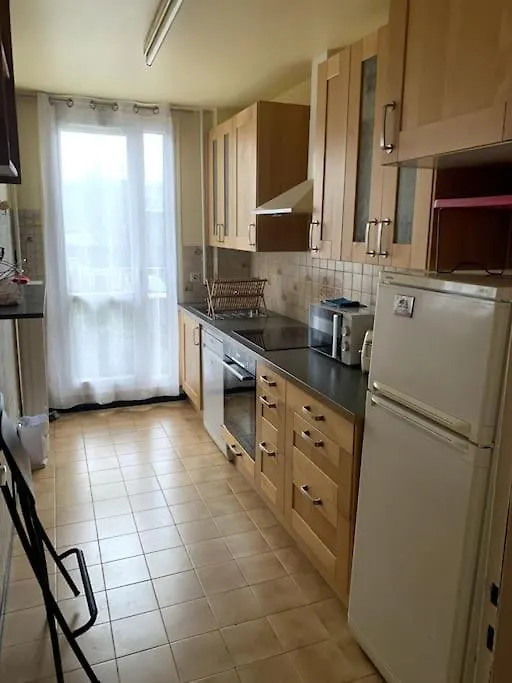 Appartement Chic, Au Pied Du Metro Ligne 14 Villejuif Apartment